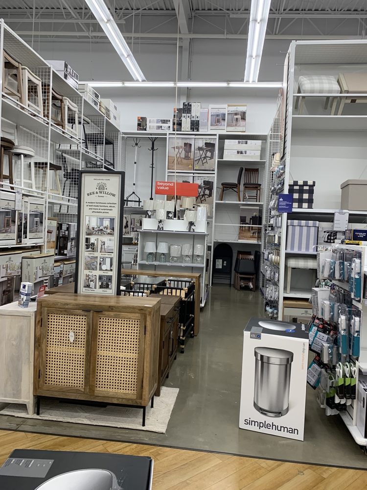 Bed Bath & Beyond