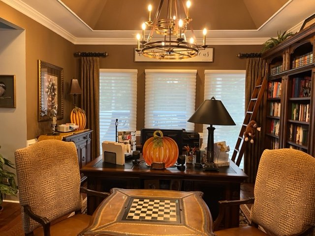 Diana's Blinds & Designs