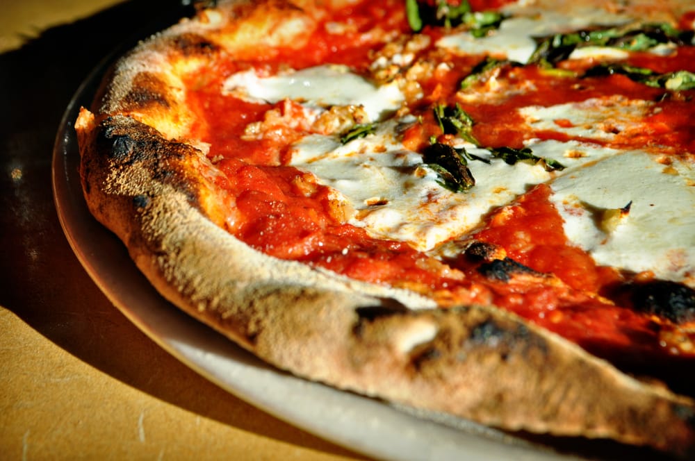 La Perla Pizzeria 103 Photos & 186 Reviews Pizza 1313 Pearl St, Eugene, OR Restaurant