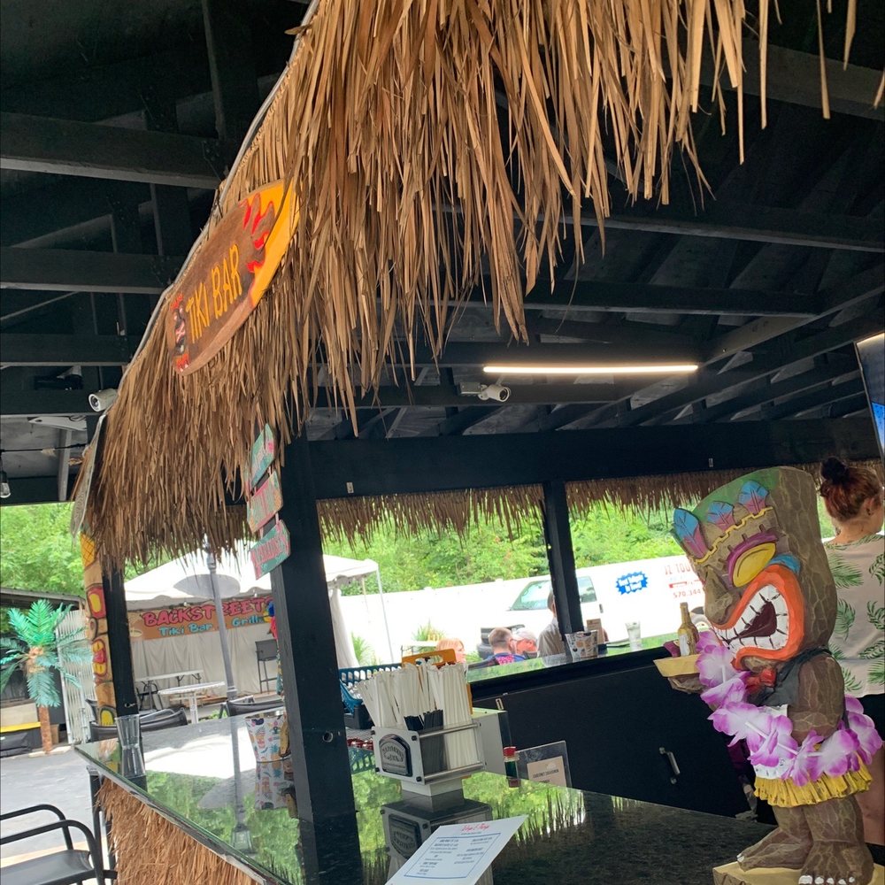 Backstreets Tiki Bar & Grill