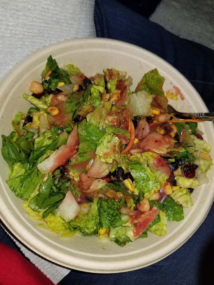 blend smoothie and salad bar