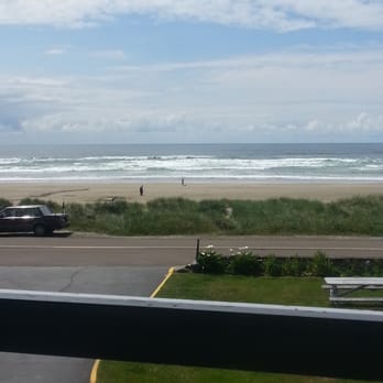 Sunset Surf Motel 55 Photos 59 Reviews Hotels 248 Ocean Rd Photo Of Sunset Surf Motel Manzanita Or United States View From Room