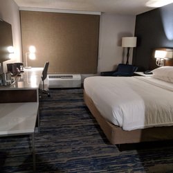 Delta Hotels By Marriott Detroit Metro Airport 18 Photos 11 Delta Hotels By Marriott Detroit Metro Airport 18 Photos 11 Reviews Venues Event Es 31500 Wick Rd Downriver Romulus Mi Phone Number