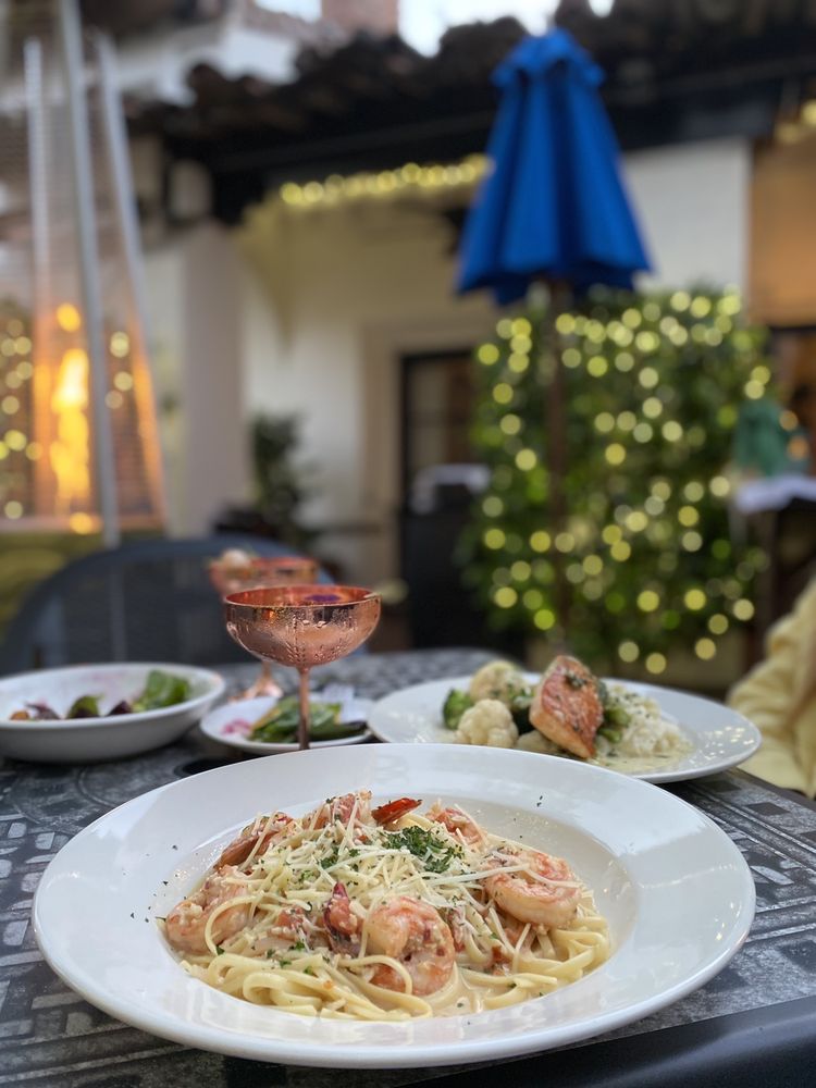 Terry's Restaurant + Lounge Terry's Restaurant + Lounge