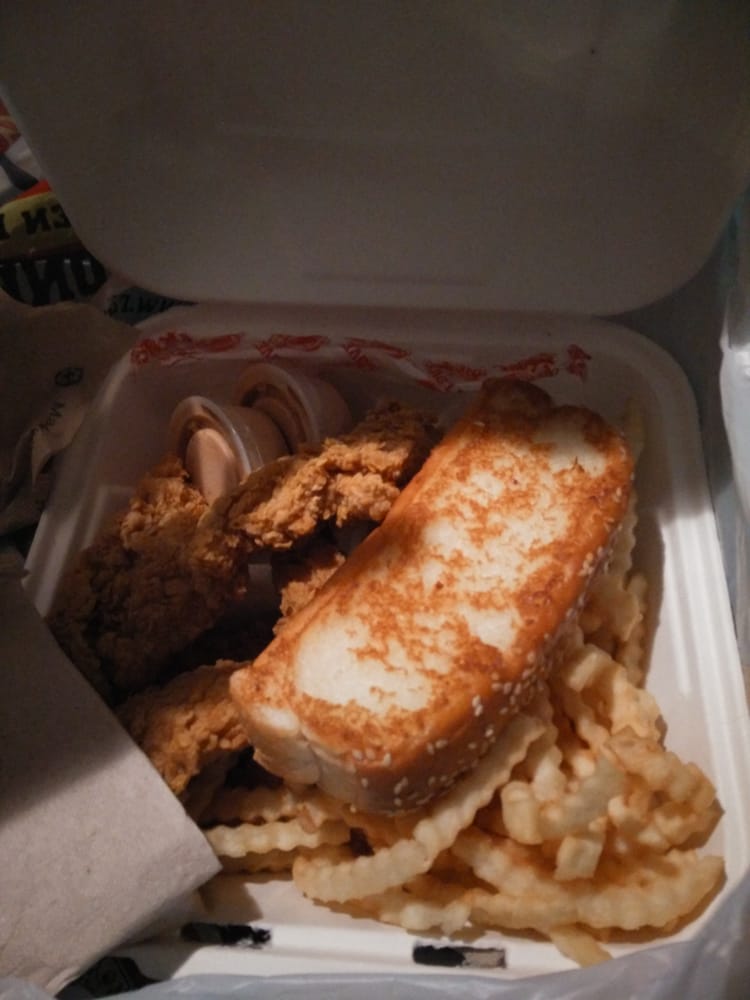 Raising Cane’s Chicken Fingers - 25 Photos & 85 Reviews - Chicken Wings