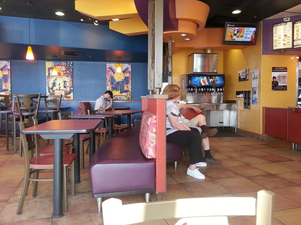 Taco Bell CLOSED 32 Reviews Fast Food 125 W Roosevelt Rd, Villa
