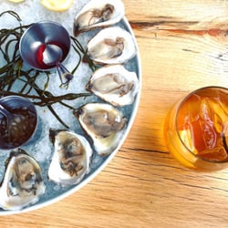 The Whelk 183 Photos 287 Reviews Seafood 575 Riverside Ave Photo Of The Whelk Westport Ct United States A Dozen Oysters From