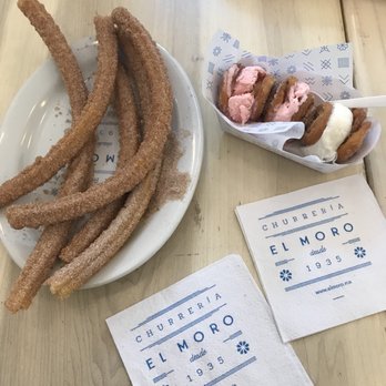 Churrería El Moro - 26 Photos & 14 Reviews - Churros - Av. Michoacán 27