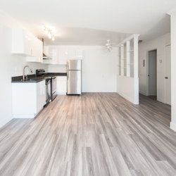 Metro 7785 58 Photos 28 Reviews Apartments 85 Erook St Photo Of Metro 7785 San Leandro Ca United States Wood Vinyl Flooring