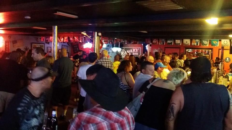 The Wrecking Bar 29 Photos & 14 Reviews Bars 700 N Lemoore Ave