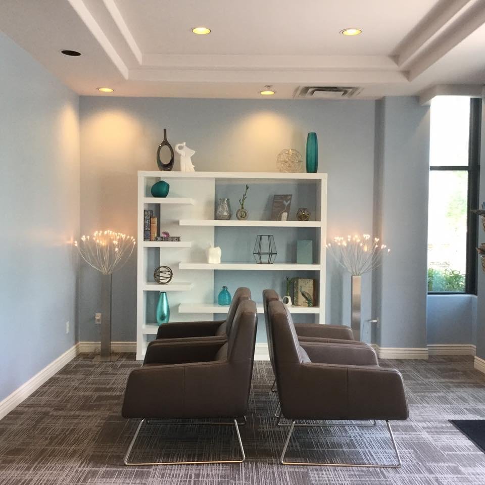 image of business Dental Care at Moon Valley
