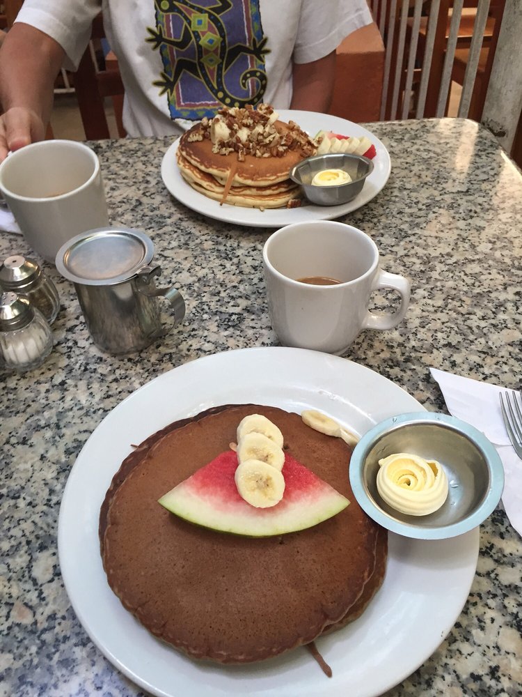 The Pancake House 71 Photos & 59 Reviews Desserts Calle Basilio