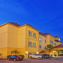 La Quinta Inn Suites Alvin 25 Photos Hotels 880 South Loop Photo Of La Quinta Inn Suites Alvin Tx United States