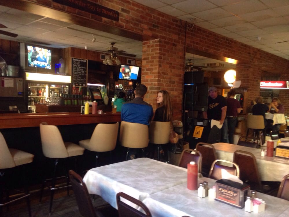 Paradise Bar and Grill Bars 205 North Main St, Galena, IL