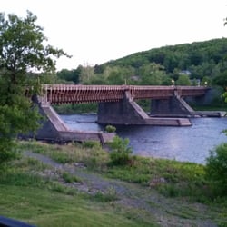 Inn At Lackawaxen 11 Reviews Hotels 161 Scenic Dr Photo Of Inn At Lackawaxen Pa United States In The Backyard