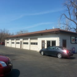 Ray S Ok Service Auto Repair 4100 W Loomis Rd Milwaukee Wi Photo Of Ray S Ok Service Milwaukee Wi United States Many Repair Bays