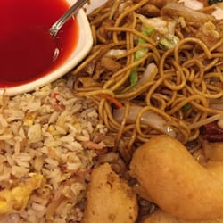 Chan S Place Closed 44 Photos 80 Reviews Chinese 12041 Photo Of Chan S Place Kirkland Wa United States Yakisoba With Fried Prawns