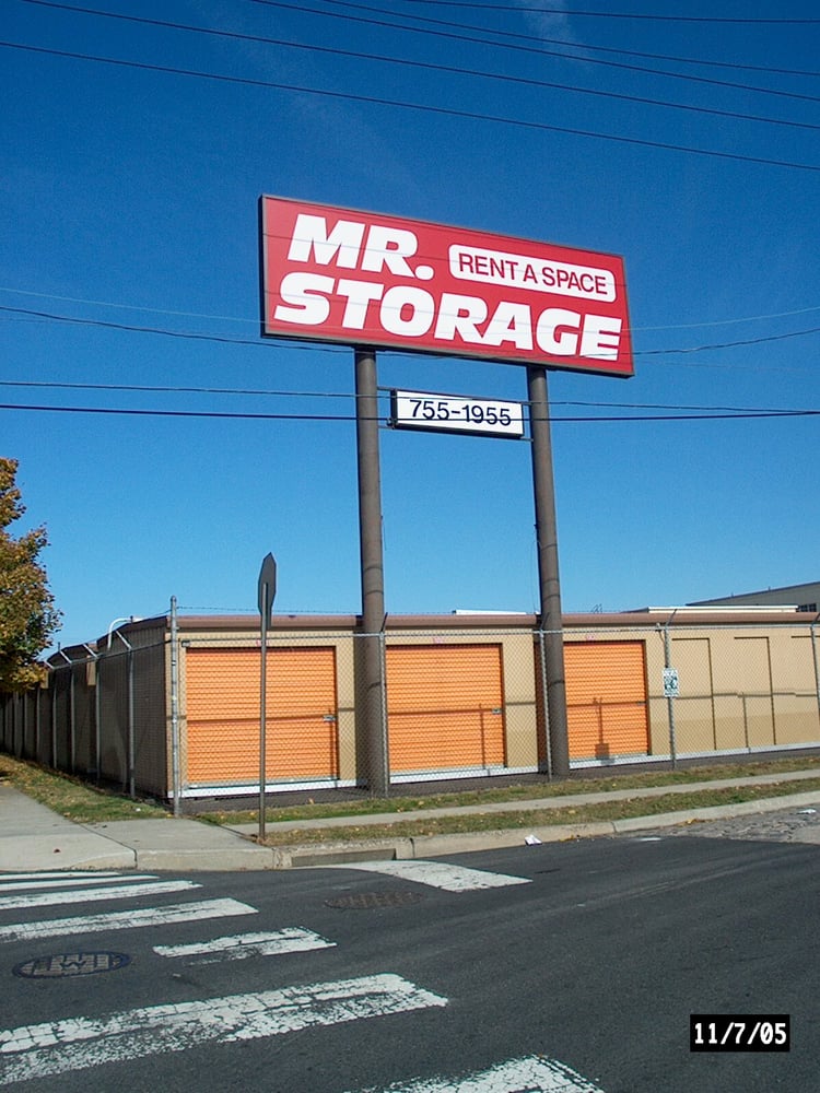 Mr. Storage South Philadelphia Self Storage 2515 S Front St