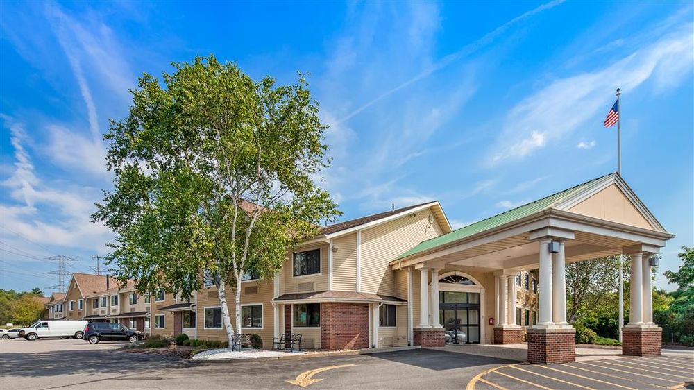 Best Western Plus The Inn at Sharon/Foxboro 52 Photos & 19 Reviews