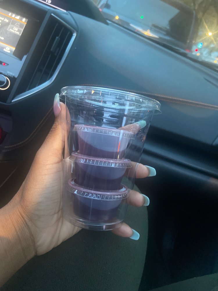 New Life Juice Bar & Lounge
