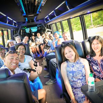 I Do Hawaiian Weddings 139 Photos 52 Reviews Officiants Photo Of I Do Hawaiian Weddings Honolulu Hi United States Luxury Transportation