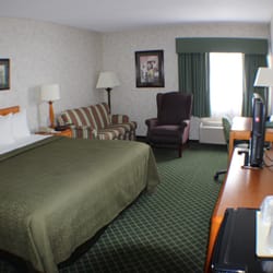 All Seasons Inn Suites 32 Photos Hotels 355 George Photo Of All Seasons Inn Suites Smithfield Ri United States