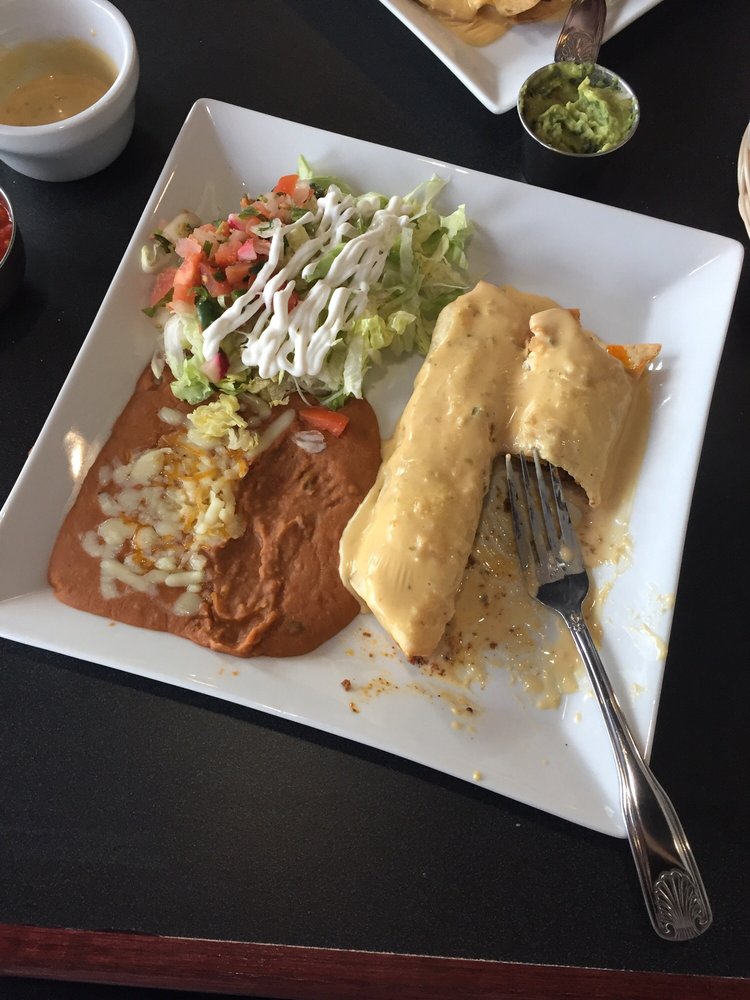 Mi Cancun 10 Photos & 17 Reviews Bars 324 Grand Hill Pl, Holly