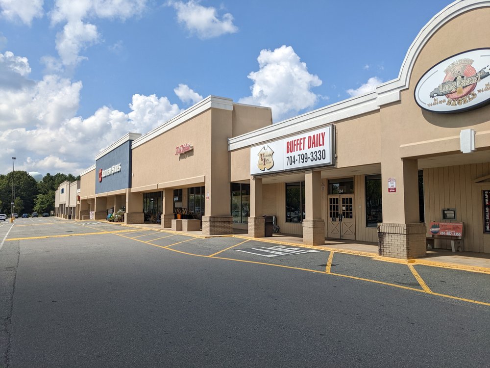 Mooresville Plaza