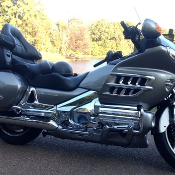 Honda Yamaha Of Memphis 20 Photos Motorcycle Dealers 6175 Photo Of Honda Yamaha Memphis Tn United States My