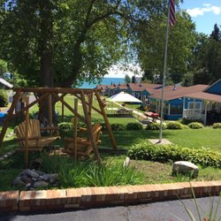 Lusky S Lakefront Cottages Hotels 8949 Lakes Rd Lexington Photo Of Lusky S Lakefront Cottages Lexington Mi United States