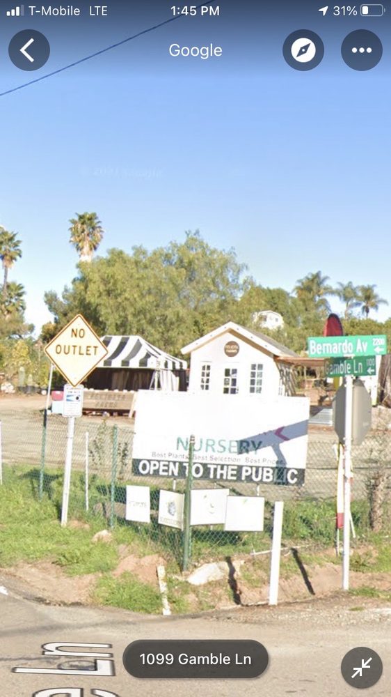Felicita Farm Stand