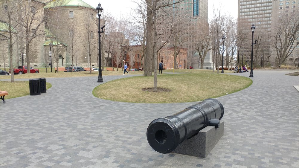 Place du Canada