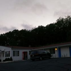 Krystal Penguin Motel Hotels 5399 Post Rd Charlestown Ri Photo Of Krystal Penguin Motel Charlestown Ri United States View