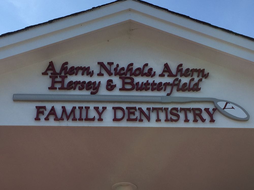 Ahern Nichols Ahern & Hersey DDS General Dentistry 30 Pinkerton St