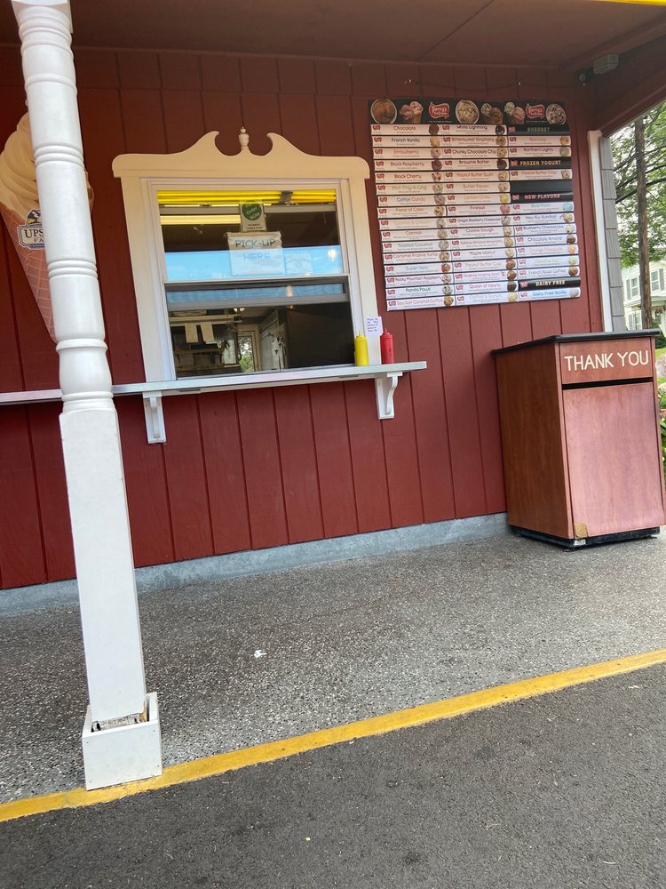 Photo of Old Mill Hot Dog Stand