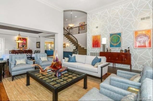 image of business Inside Story