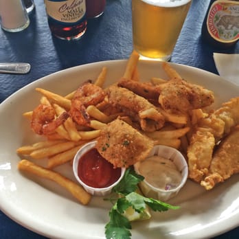 Sea Harvest Fish Market Restaurants Closed 88 Photos 83 Photo Of Sea Harvest Fish Market Restaurants Moss Landing Ca United States