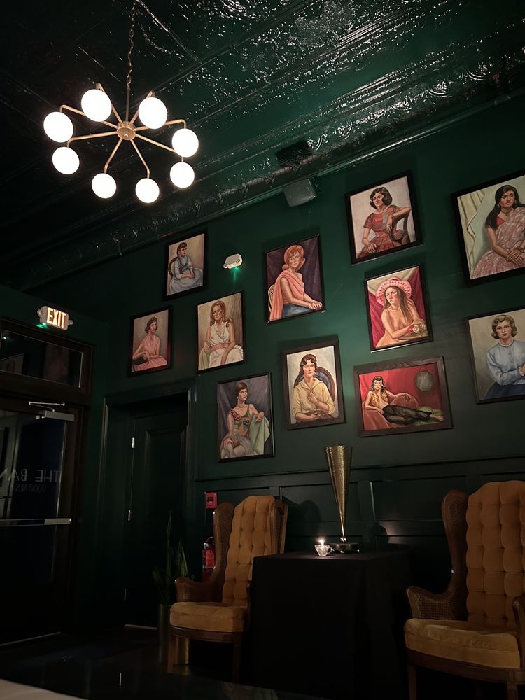The Banq Cocktails And Lounge