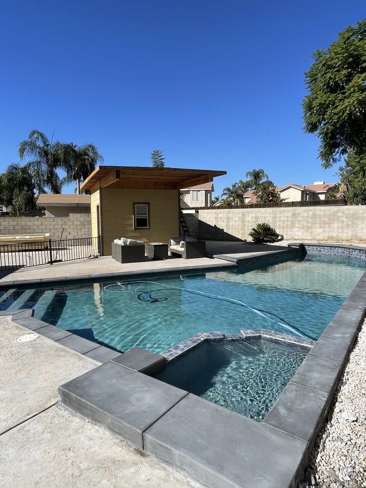 JR Pools & Spas