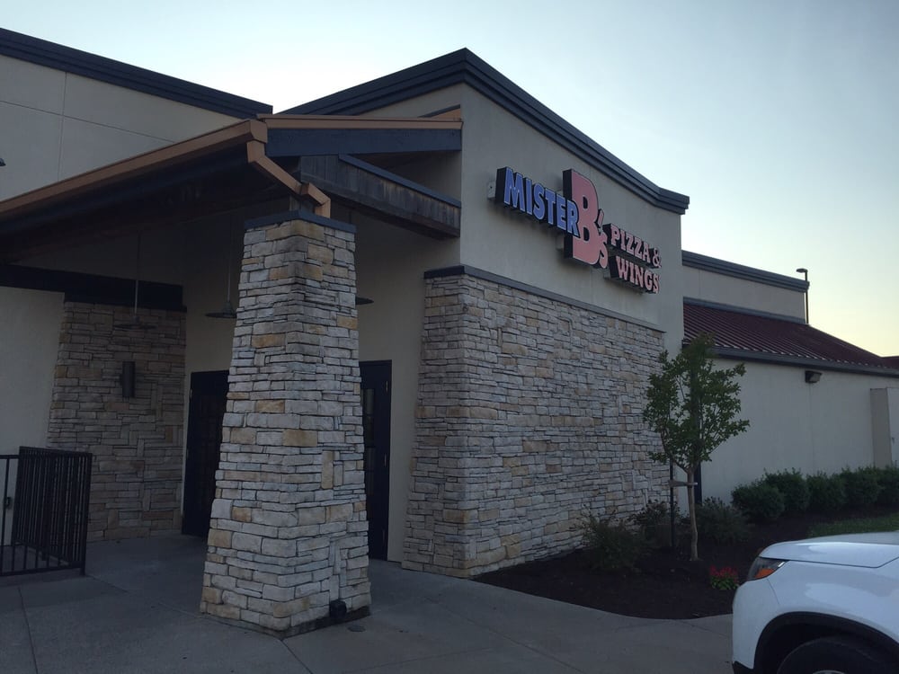 Mister B’s Pizza & Wings Chicken Wings 807 Walmart Dr, Murray, KY