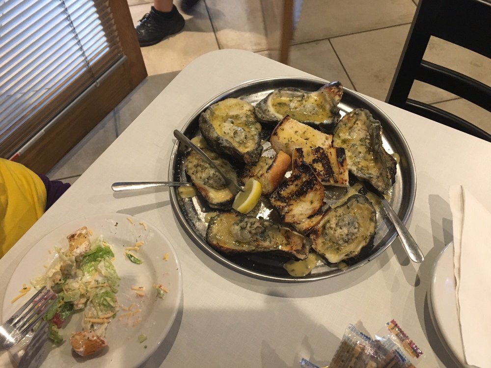 Photos For Phil S Oyster Bar Seafood Restaurant Yelp Photo Of Phil S Oyster Bar Seafood Restaurant Baton Rouge La United States