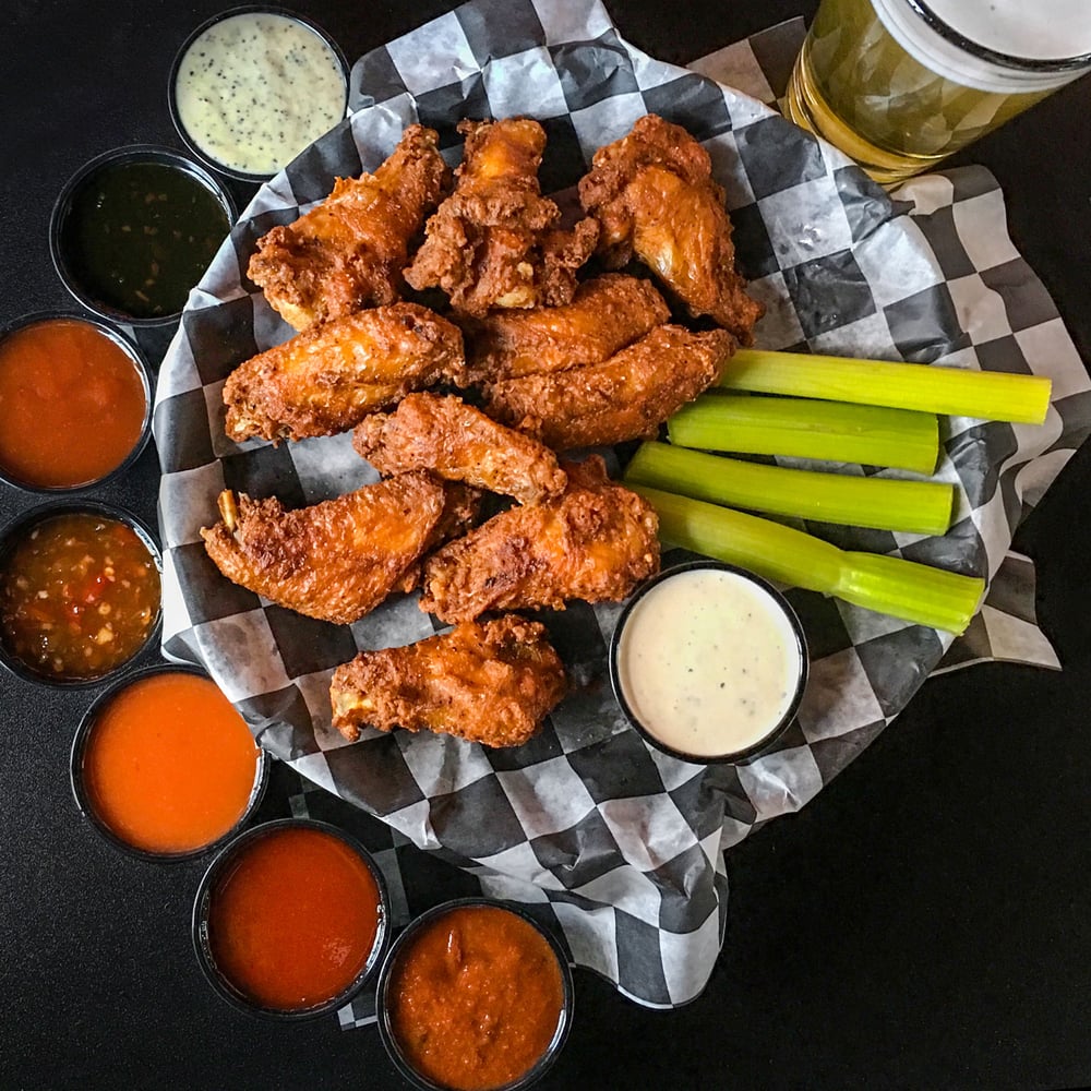 Louie's Grill and Bar Louie's Grill and Bar