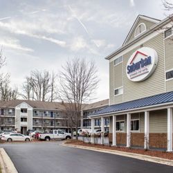 Suburban Extended Stay Closed 17 Photos Hotels 6009 Landmark Photo Of Suburban Extended Stay Greensboro Nc United States