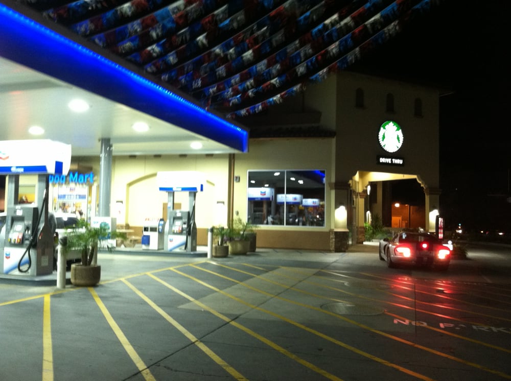 Chevron 12 Photos & 14 Reviews Gas Stations 20905 Ventura Blvd