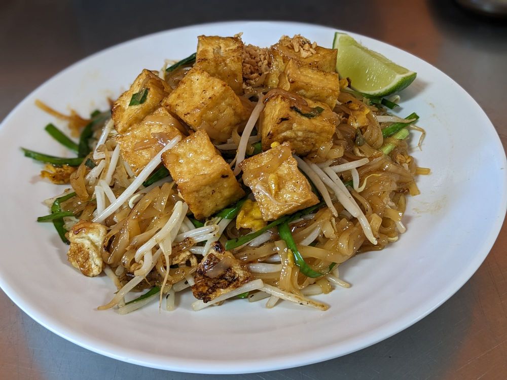 Roong-Fah Thai Restaurant