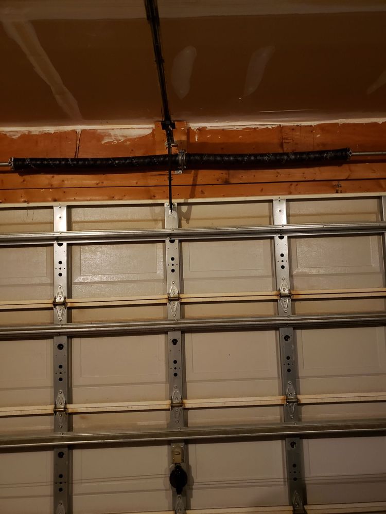 Veteran's Choice Garage Doors