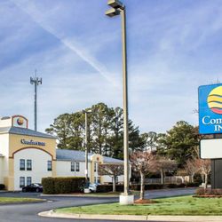 Comfort Inn 16 Photos Hotels 3900 South Memorial Drive Photo Of Comfort Inn Winterville Nc United States