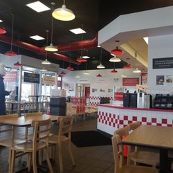 Five Guys 22 Photos 70 Reviews Burgers 701 N Milwaukee Ave Photo Of Five Guys Vernon Hills Il United States