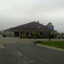 Days Inn And Suites Upper Sandusky Hotels Travel 1726 East Photo Of Days Inn And Suites Upper Sandusky Oh United States
