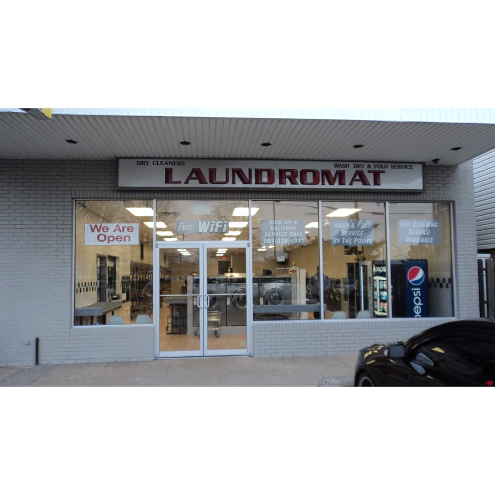 First Street Laundromat 10 Photos Laundromat 8385 W 1st St